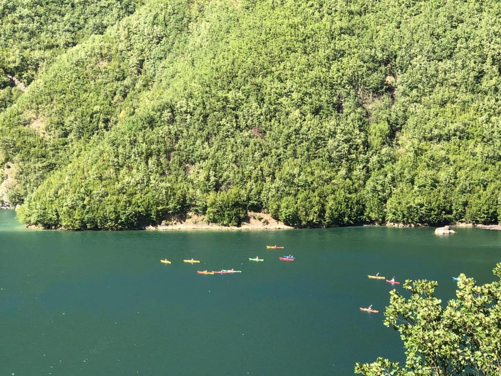 Twin Villas Komani Lake エクステリア 写真